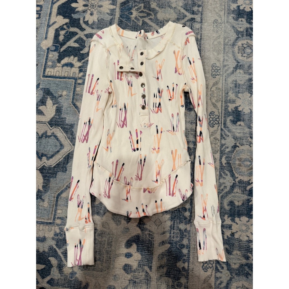 Free People Movement Women's Rally Printed Layer in Skis Ivory Combo